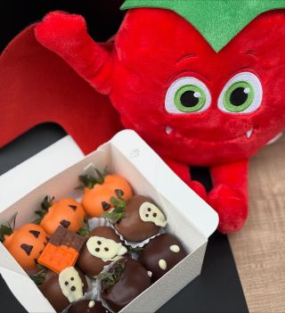 Připravili jsme pro Vás Halloweenskou nabídku jahod v čokoládě 🎃
